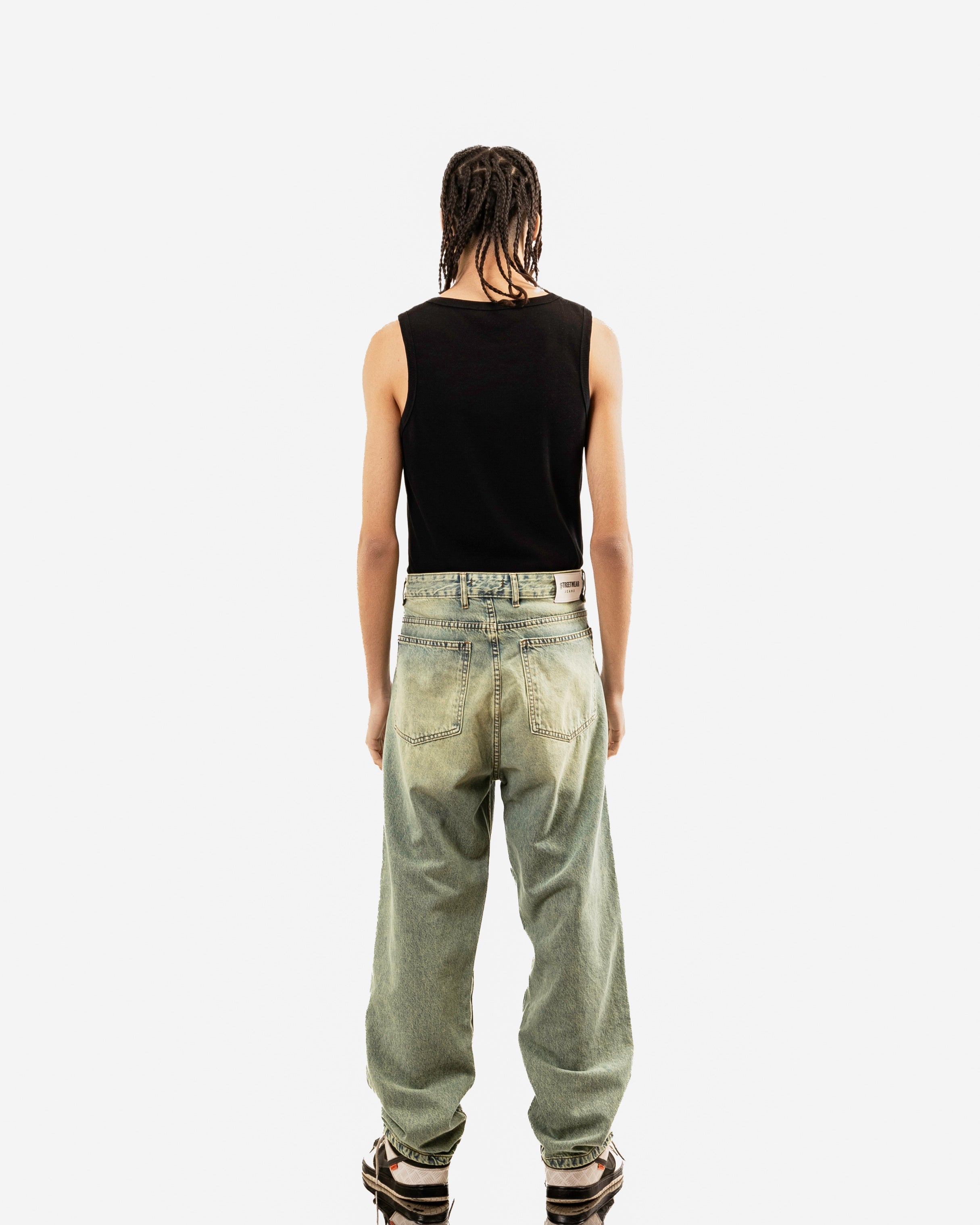 Light Wash Baggy Fit Jeans In Blue